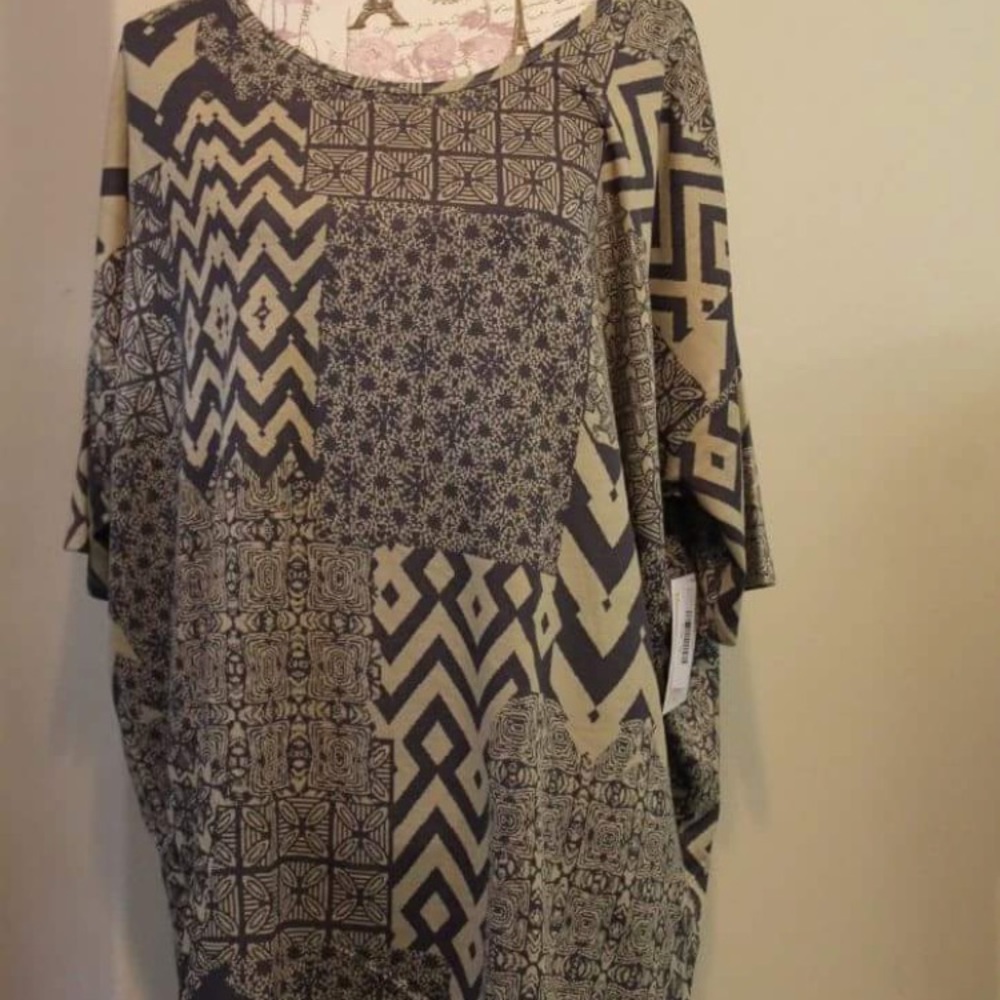 LuLaRoe 3XL Irma Tunic